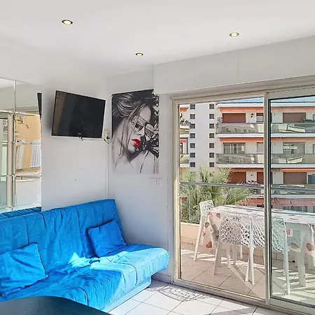 Semesterbostad Ahc - Versailles- 2 Pieces Centre